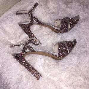Sparkly heels (prom shoes!!)